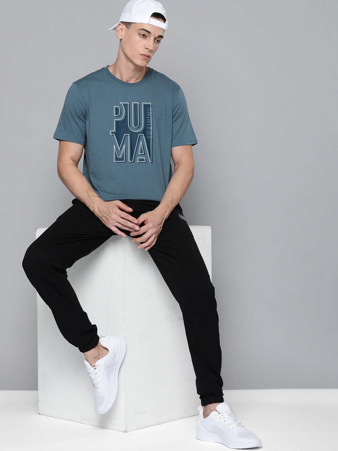 

Puma Men Brand Logo Printed Dry-CELL Training T-shirt, Grey