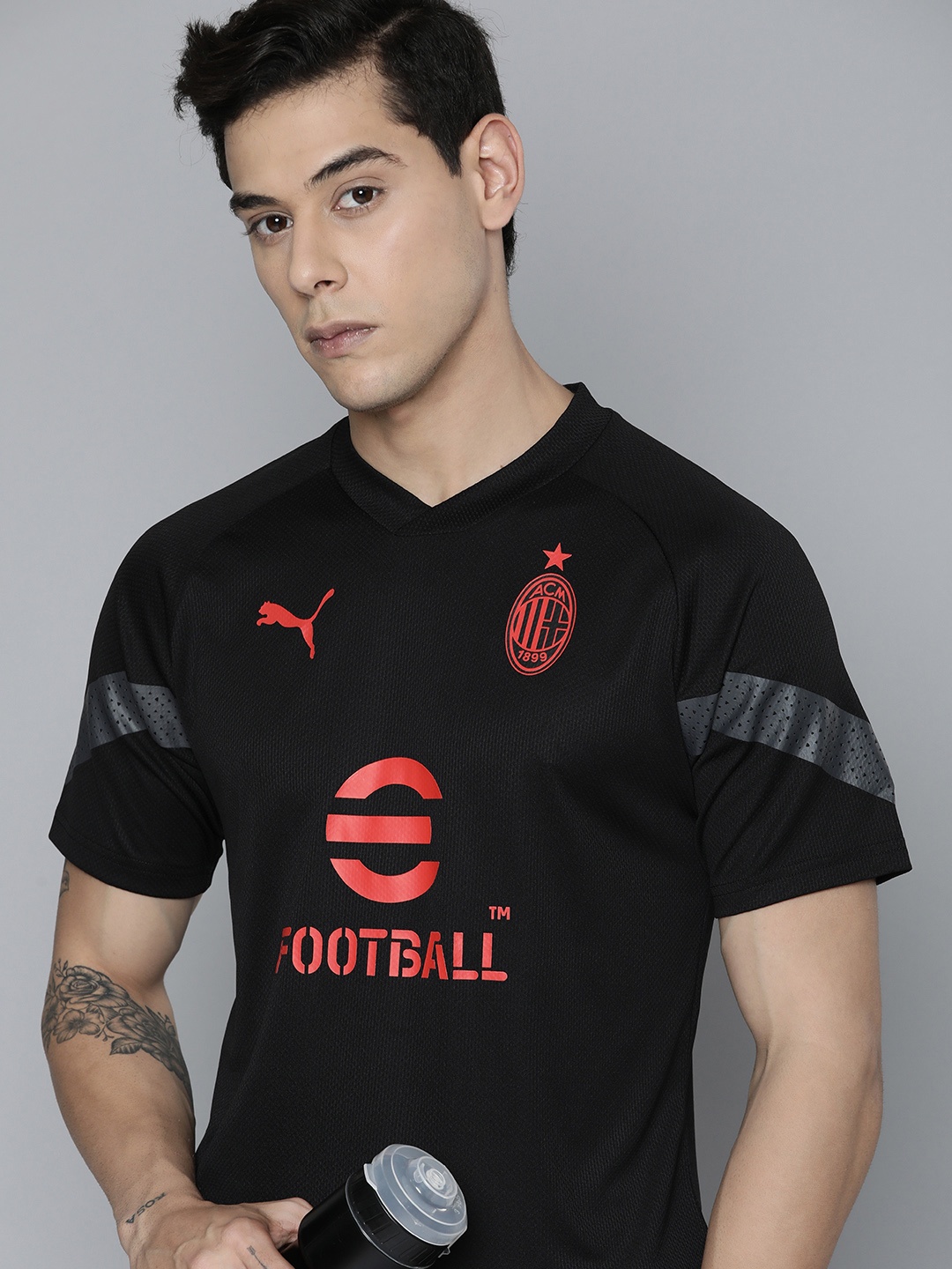 

Puma Men Black Sports Printed Slim Fit AC Milan Training T-shirt