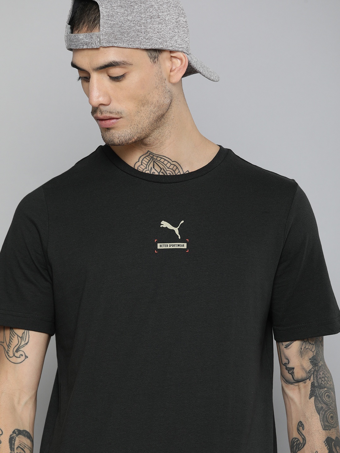 

Puma Men Solid Regular Fit Pure Cotton T-Shirt with Minimal Brand Logo Print Detail, Black