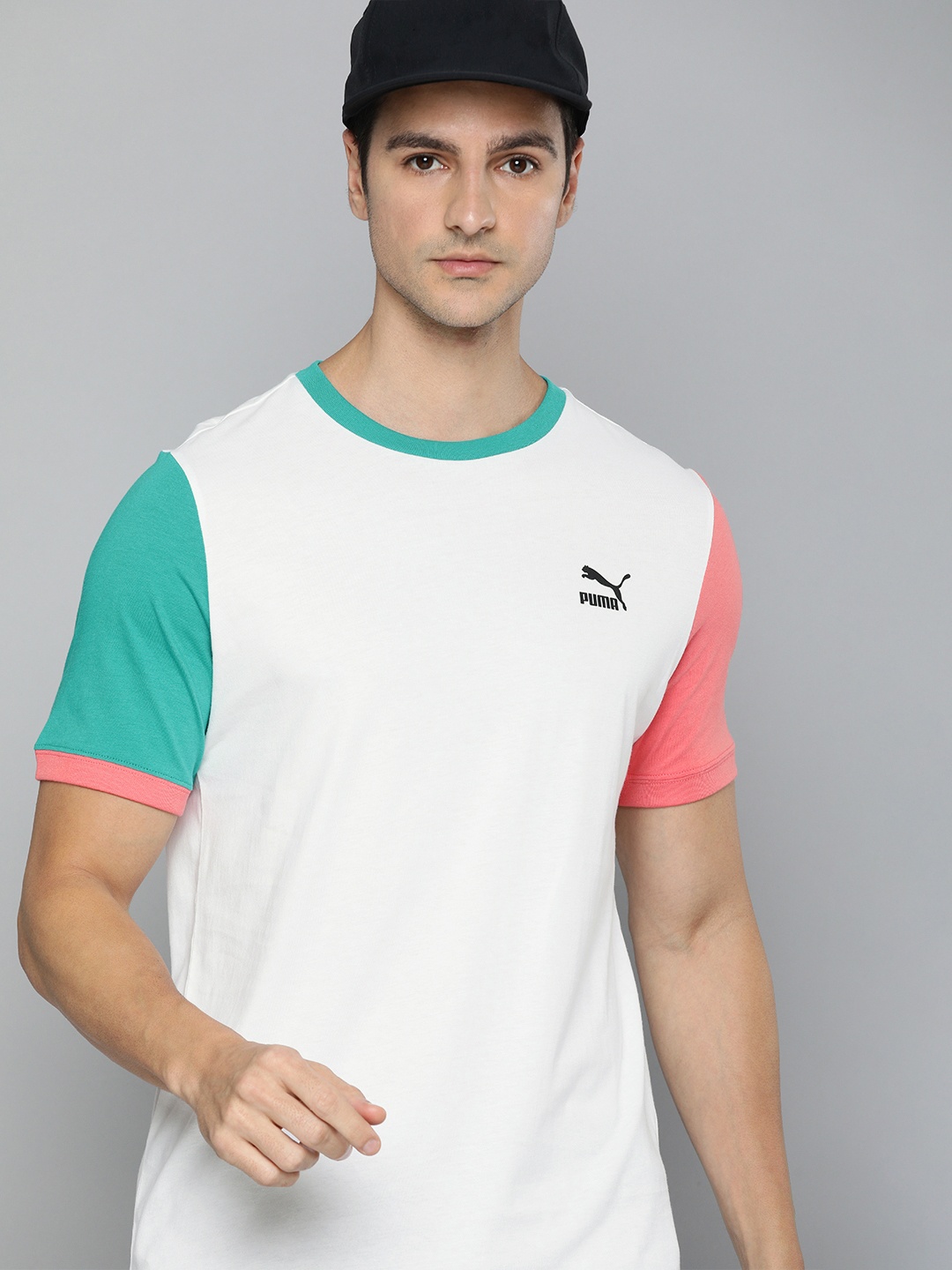 

Puma Men White & Pink Brand Logo Printed Pure Cotton dryCELL T-shirt