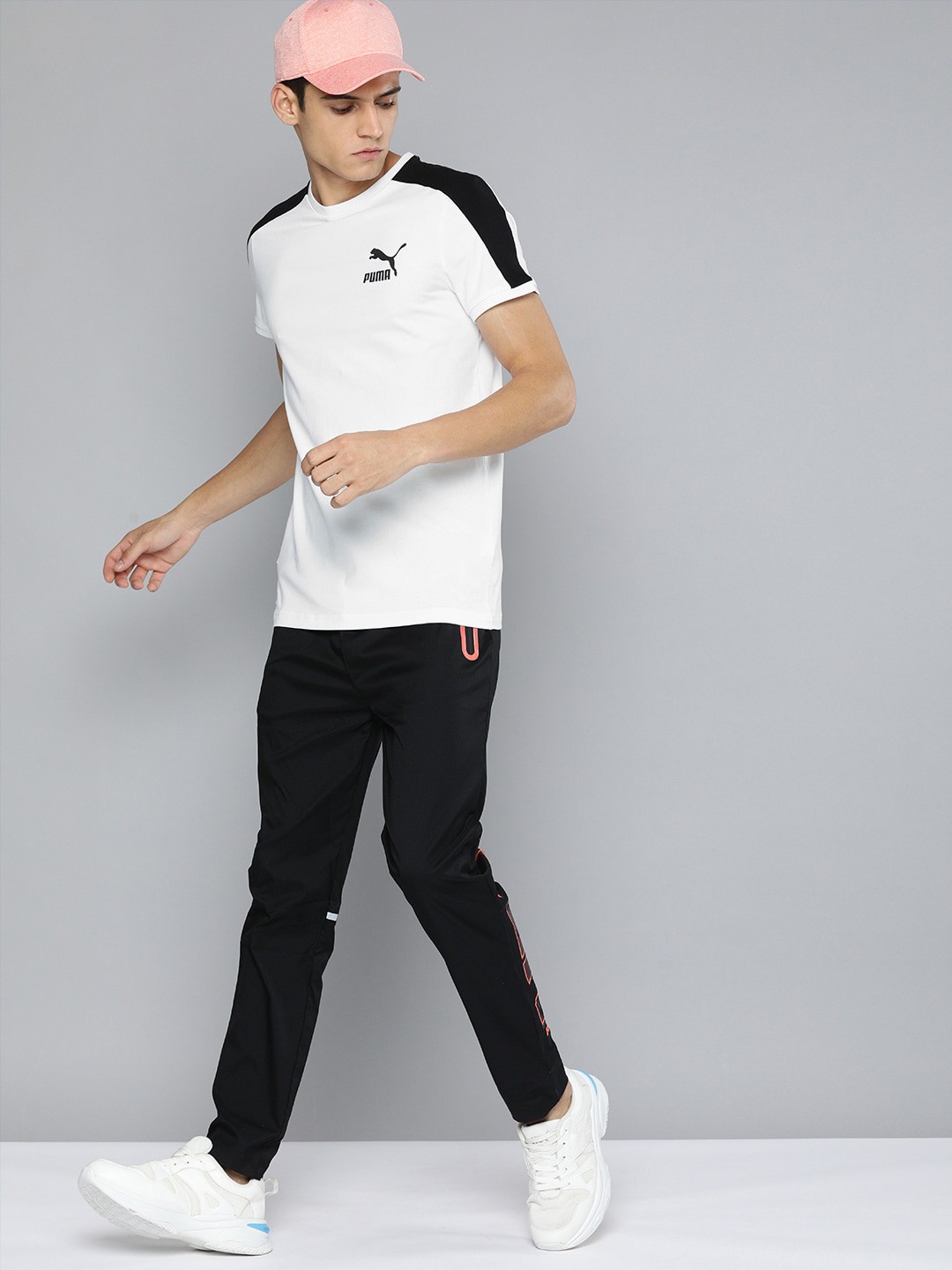 

Puma Men White Slim Fit Iconic T7 T-shirt