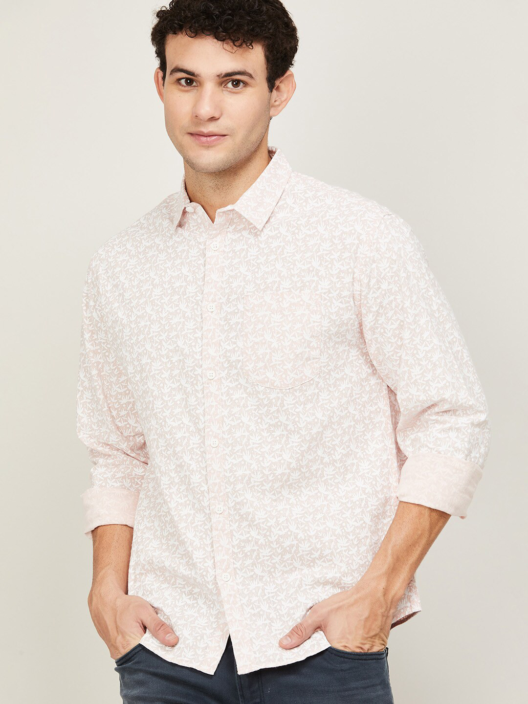 

Fame Forever by Lifestyle Men Pink Slim Fit Floral Printed Casual Shirt