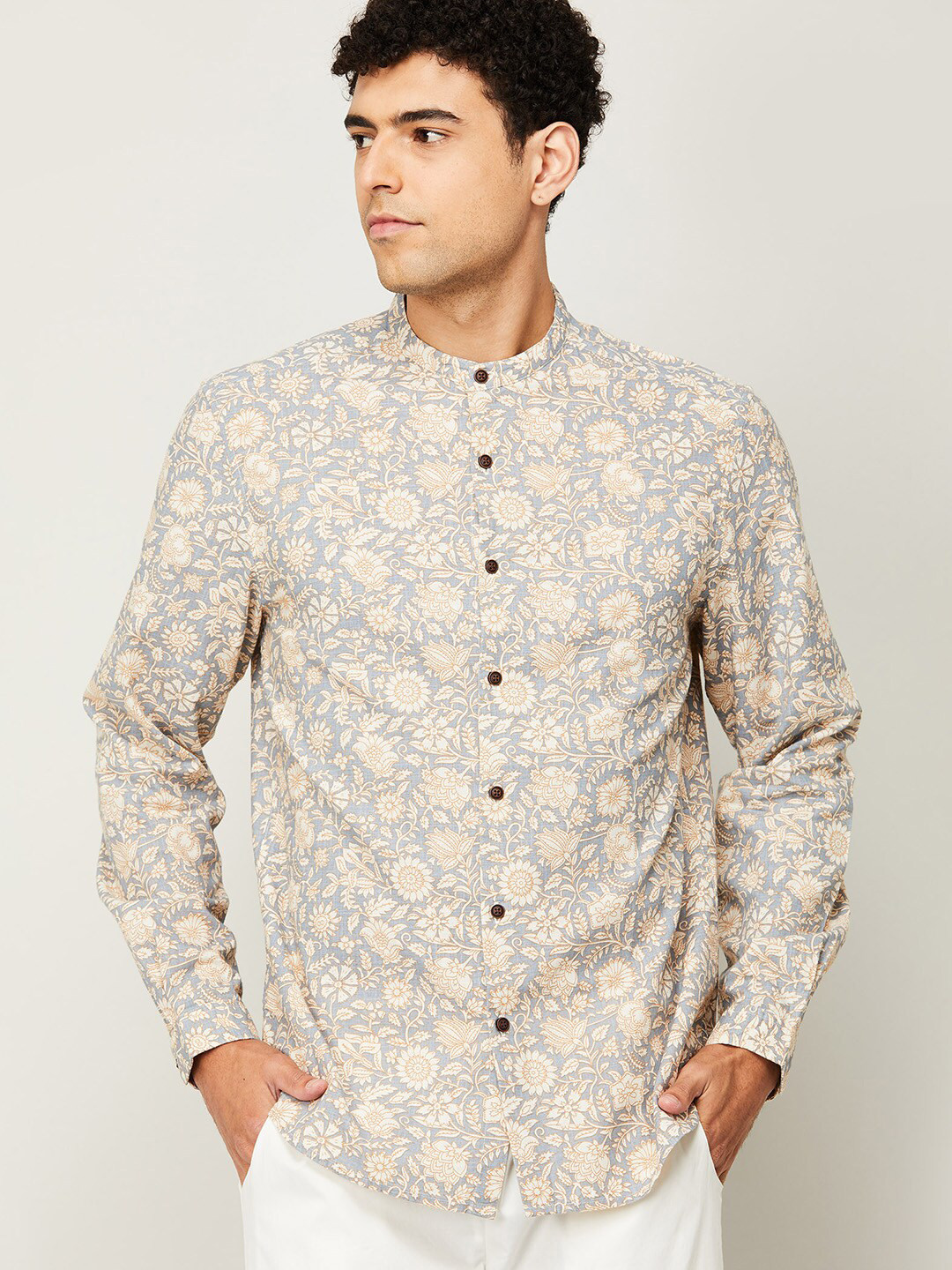 

Melange by Lifestyle Men Blue Floral Printed Casual Shirt