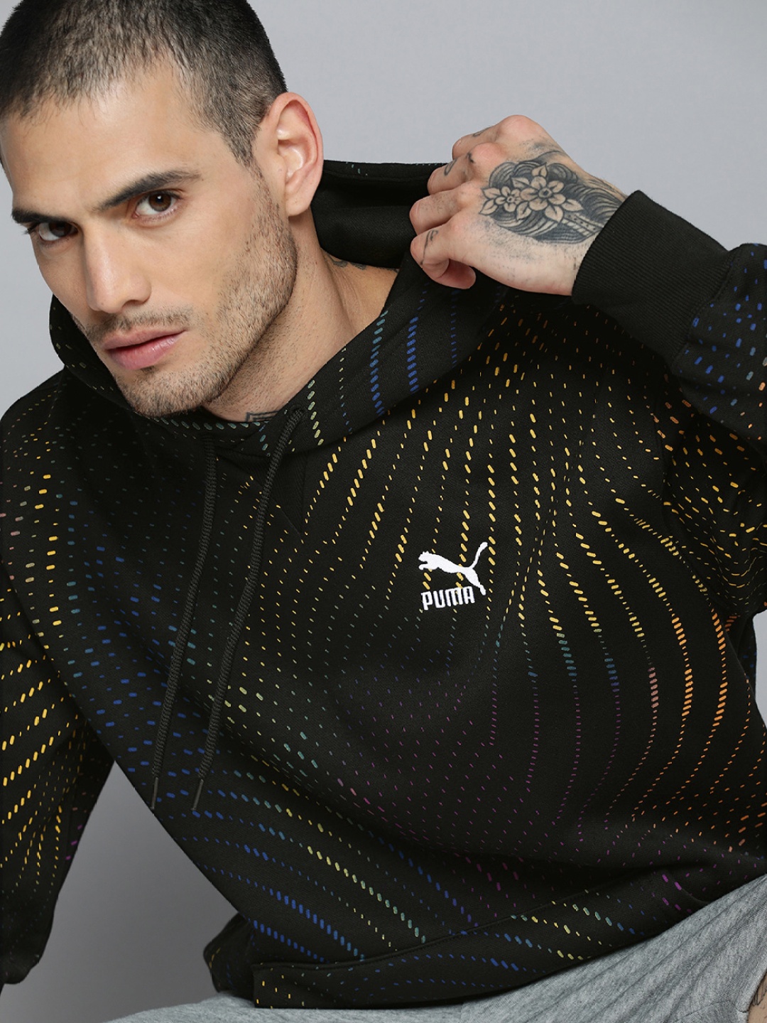 

Puma Men Black Geometric Printed Hooded Relaxed Fit Sweatshirt
