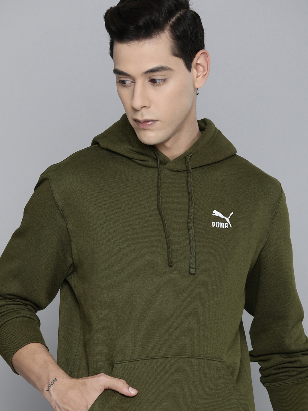 

Puma Men Solid Classics Regular Fit Hooded Sweatshirt With Embroidered Detail, Olive