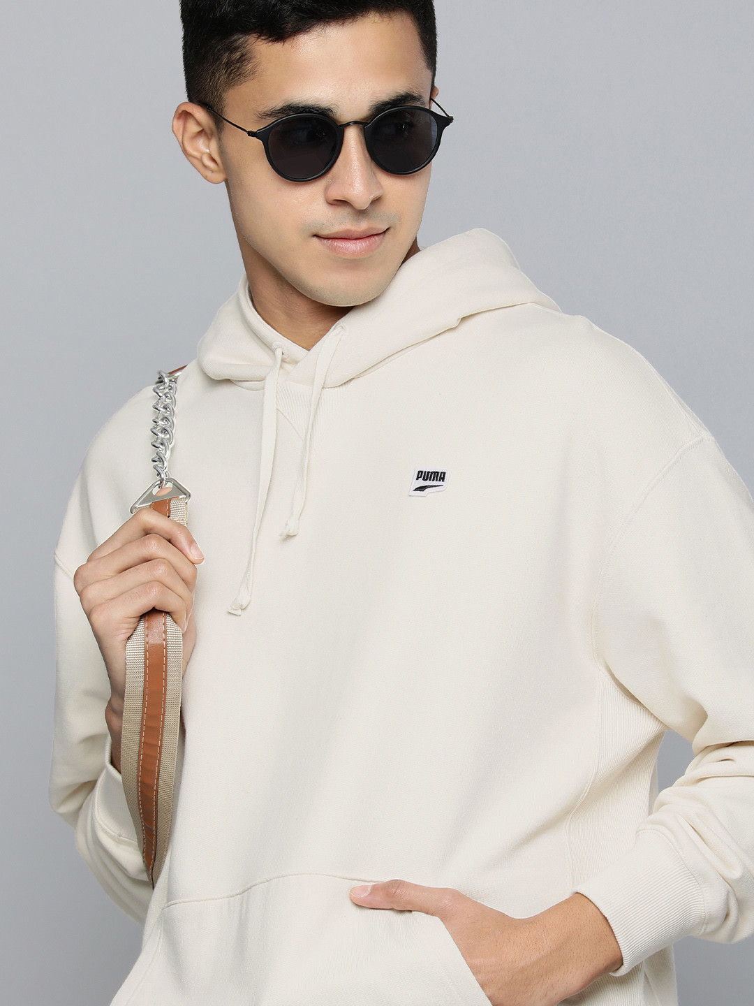 

Puma Men Off White Downtown Relaxed Fit Hooded Sweatshirt