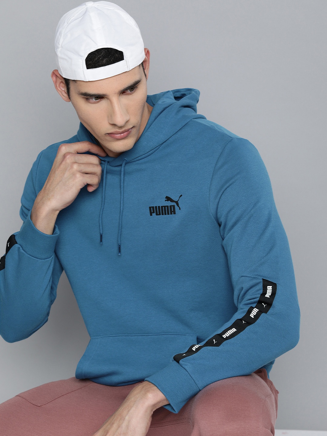 

Puma Men Teal Blue Solid Hooded Regular Fit Sweatshirt with Brand Logo Detail