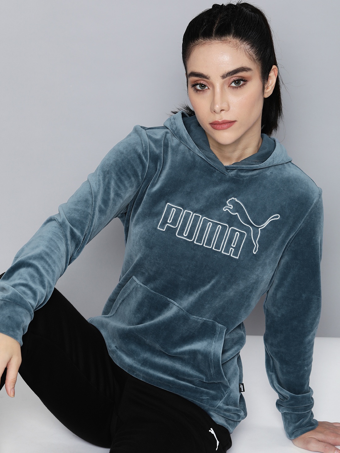 

Puma Women Grey Brand Logo Embroidered Essential Velour Hooded Regular Fit Sweatshirt