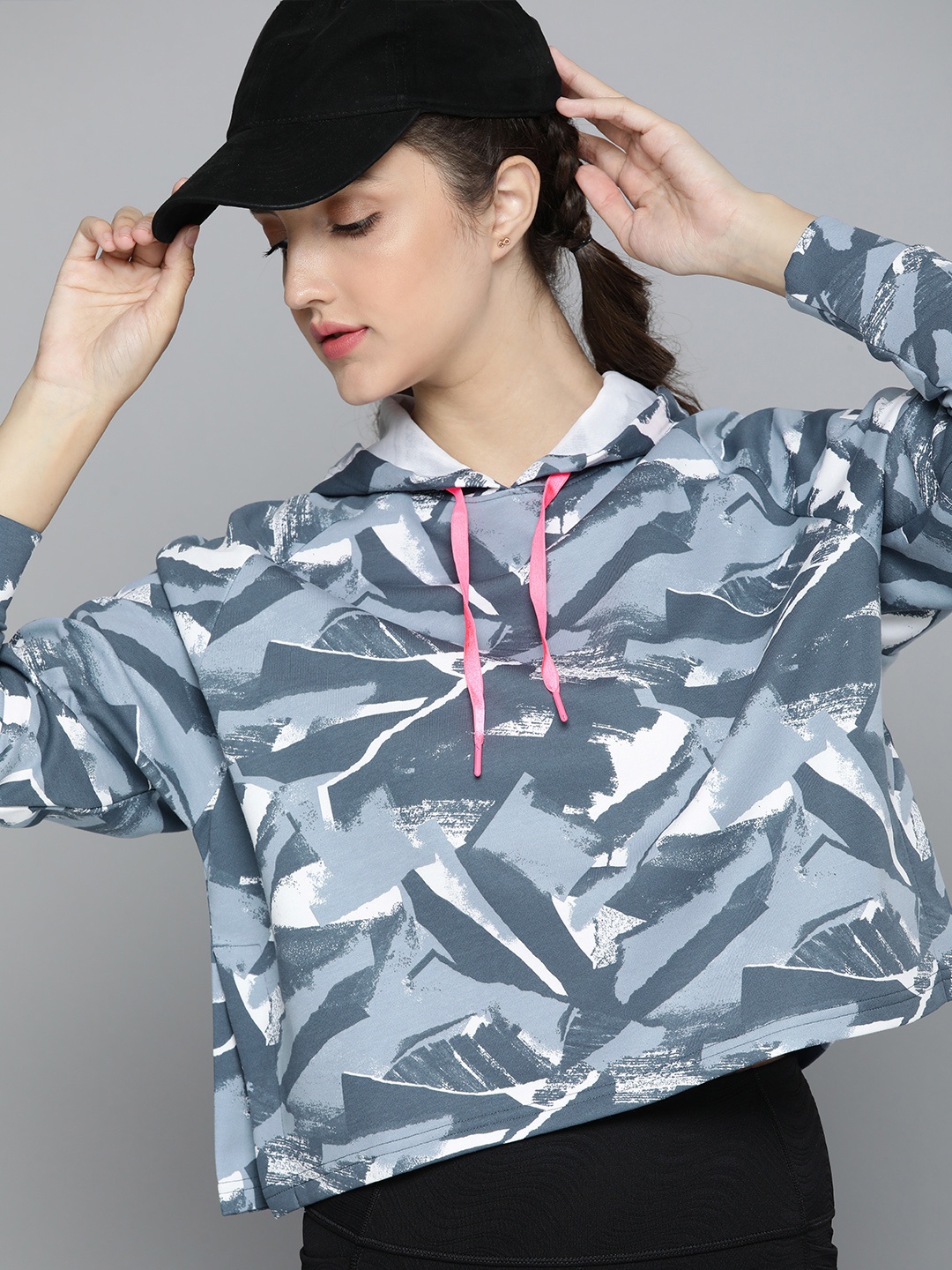 

Puma Women Abstract Printed Modern Sports AOP dryCELL Hooded Relaxed Fit Sweatshirt, Blue