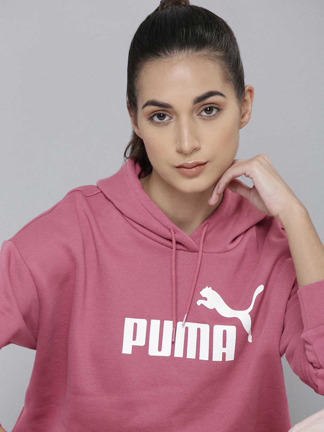 

Puma Women Pink Essential Cropped Logo Printed Hooded Sweatshirt