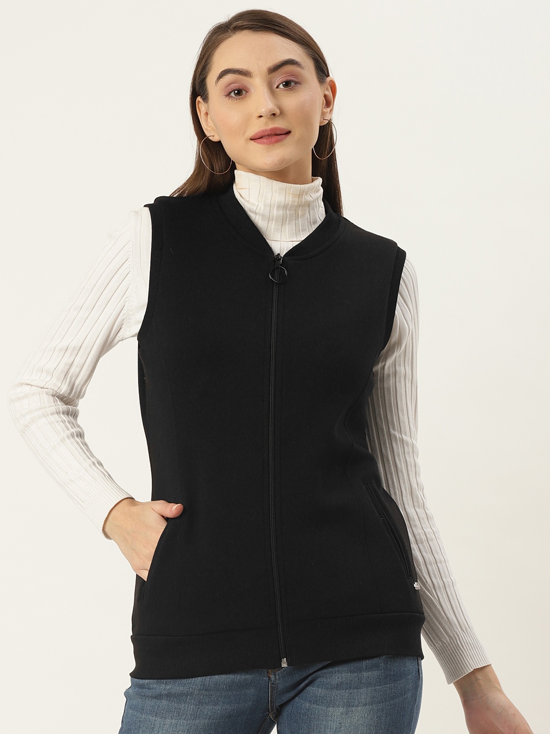 

Monte Carlo Women Black Solid Sweatshirt