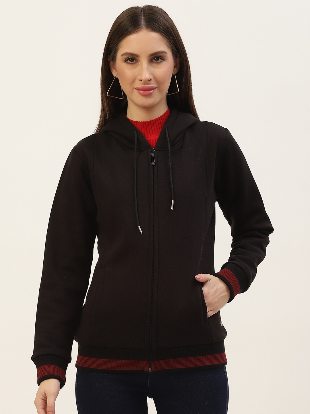 

Monte Carlo Women Black Solid Hooded Sweatshirt