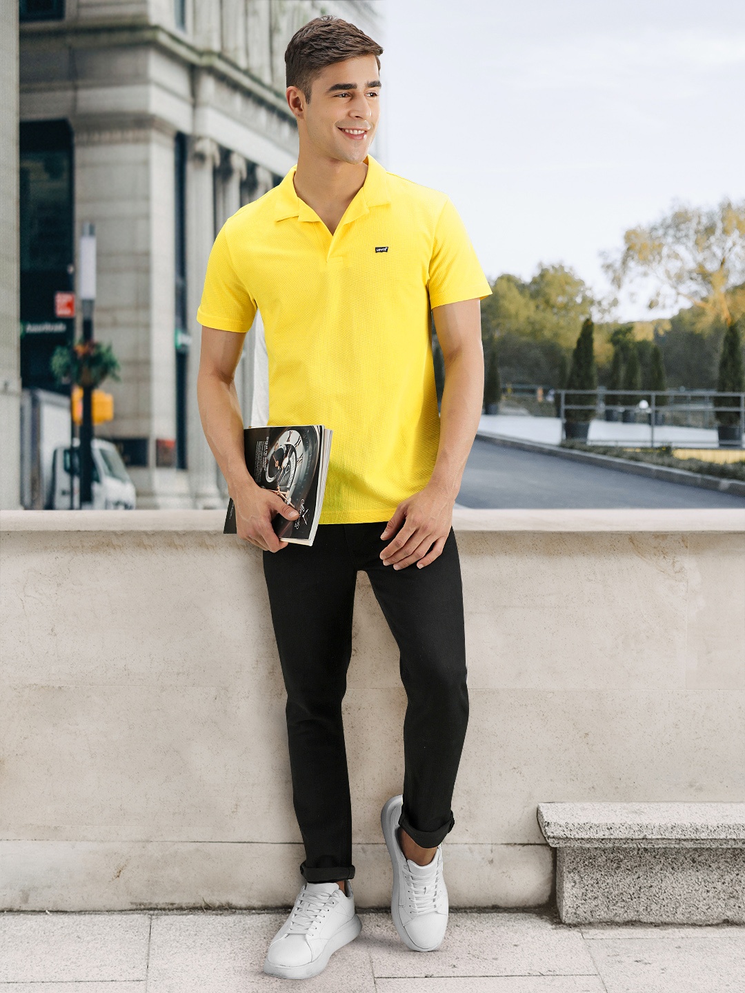 

Levis Men Yellow Solid Polo Collar Pure Cotton T-shirt