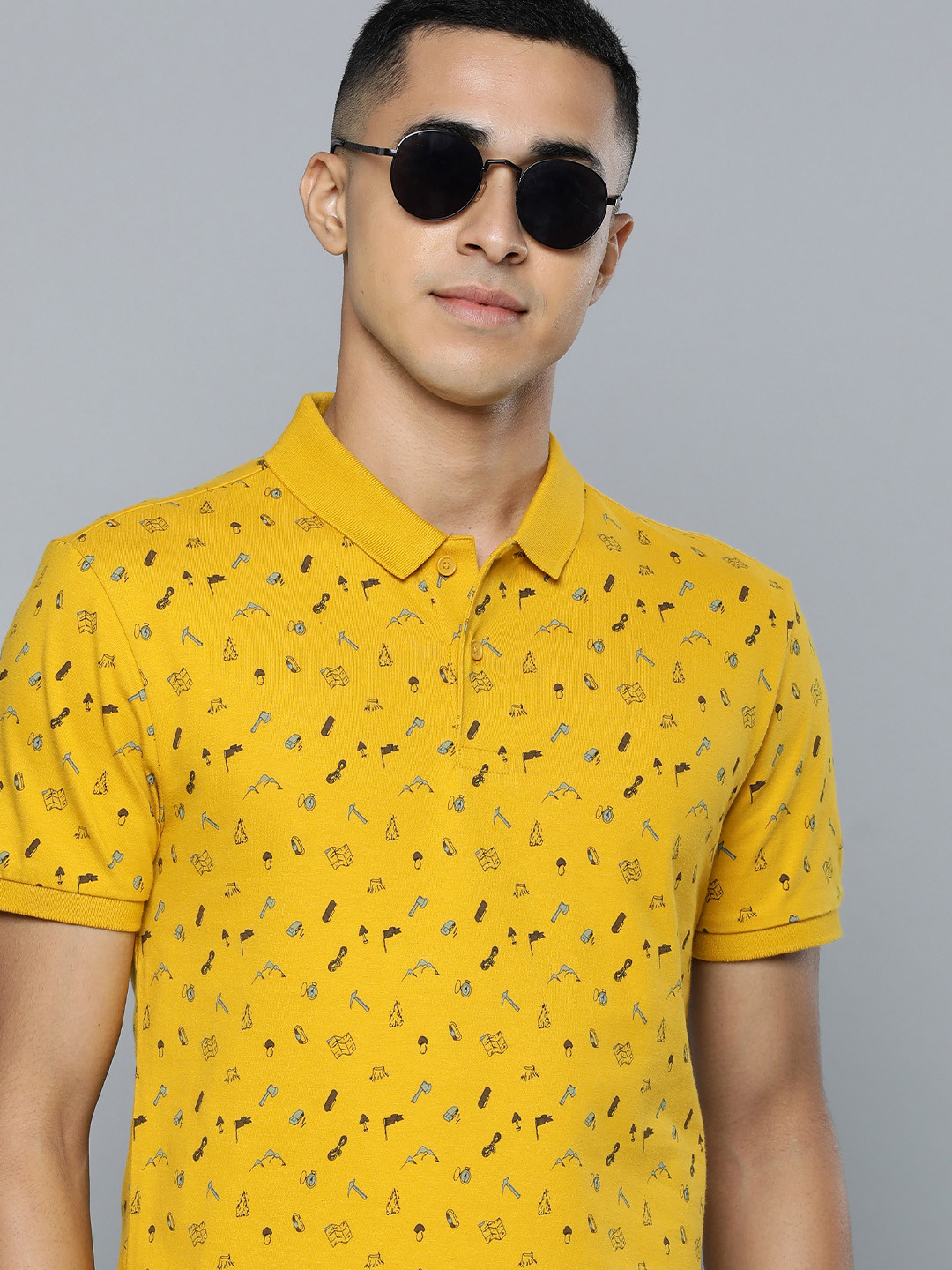 

Levis Men Yellow Conversational Printed Polo Collar Pure Cotton T-shirt