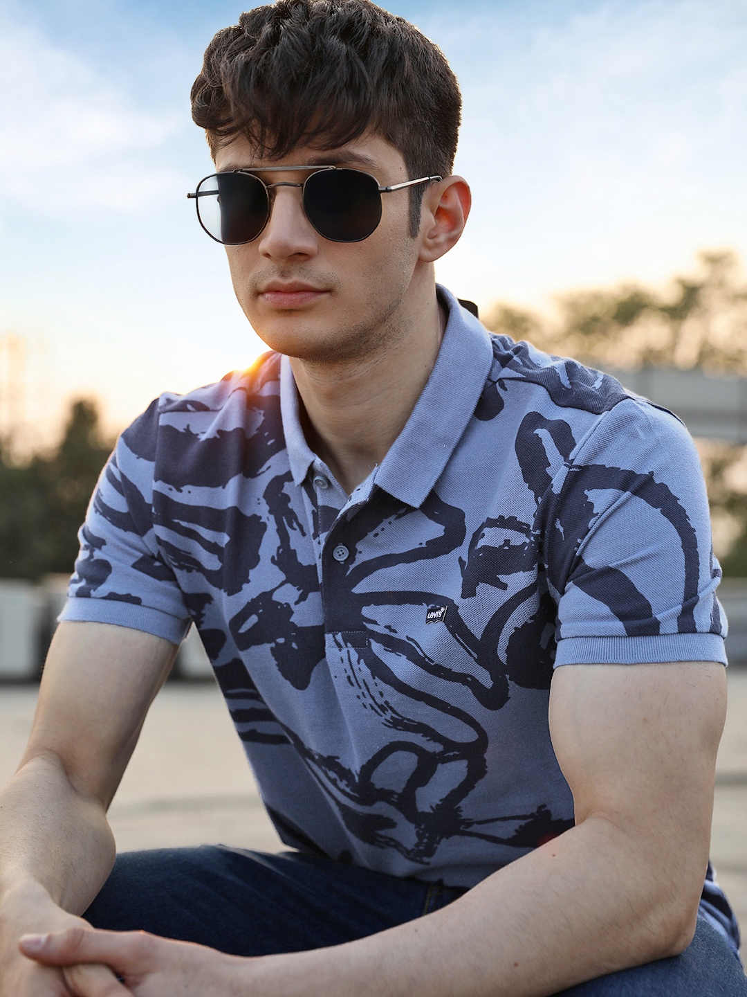 

Levis Men Blue Abstract Printed Pure Cotton T-shirt
