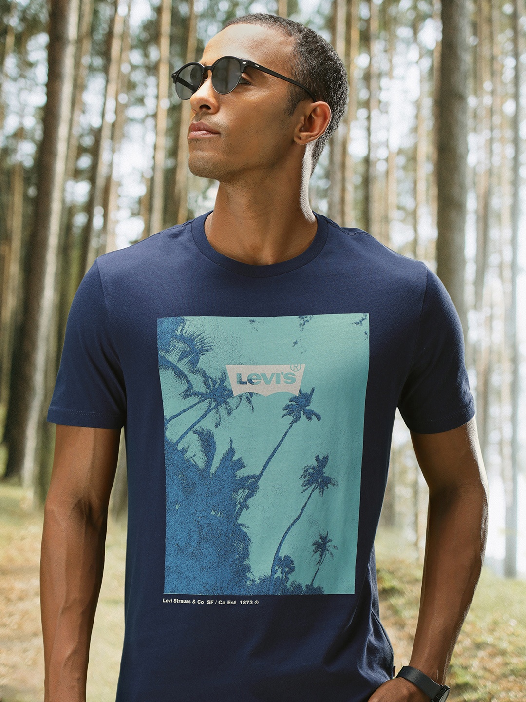 

Levis Men Navy Blue Printed Pure Cotton T-shirt