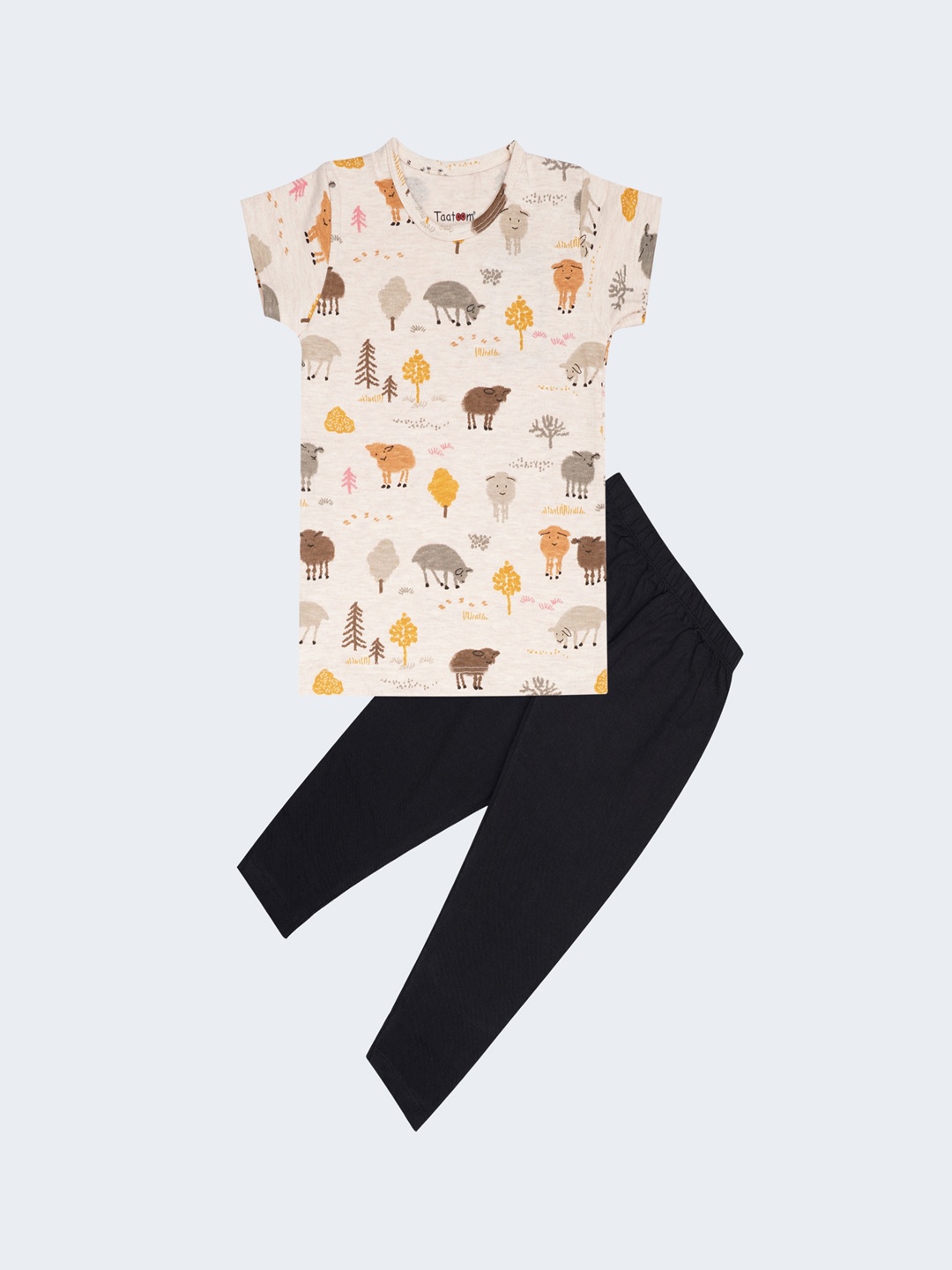 

Taatoom Boys Off White & Black Printed Night suit