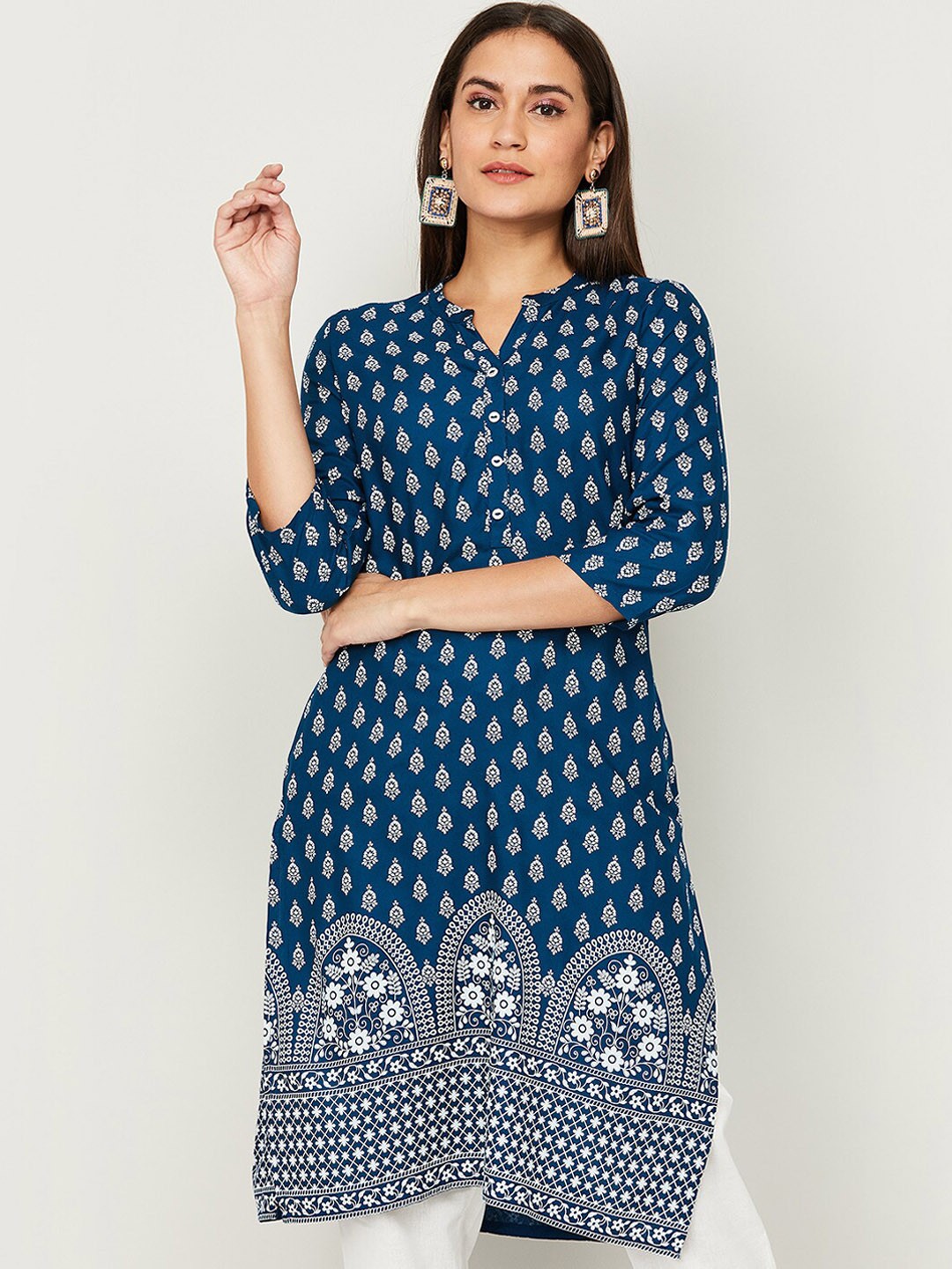 

Melange by Lifestyle Women Navy Blue Ethnic Motifs Printed Kurta