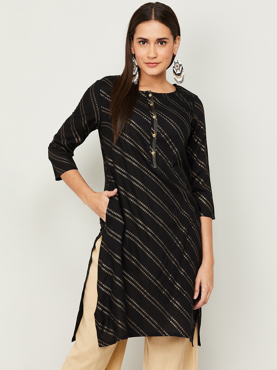 

Melange by Lifestyle Women Black Bandhani Printed Kurta