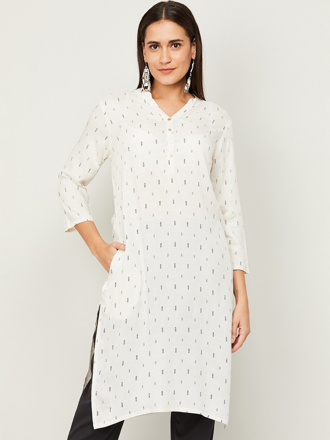 

Melange by Lifestyle Women White & Black Printed Kurta