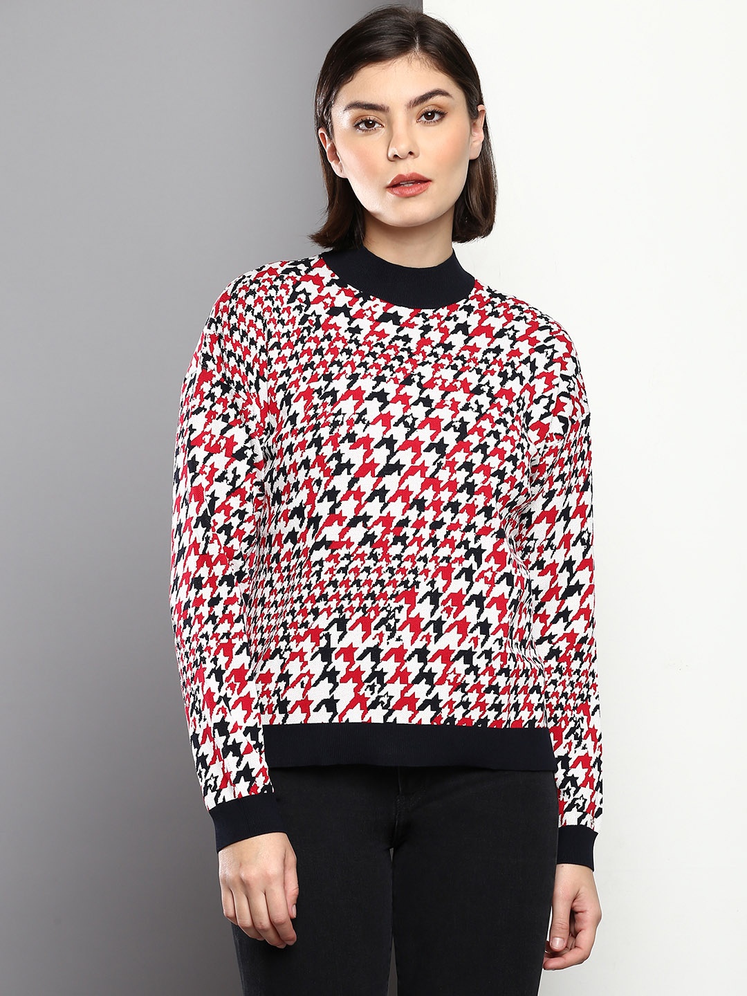 

Tommy Hilfiger Women Quirky Printed Pullover, Multi