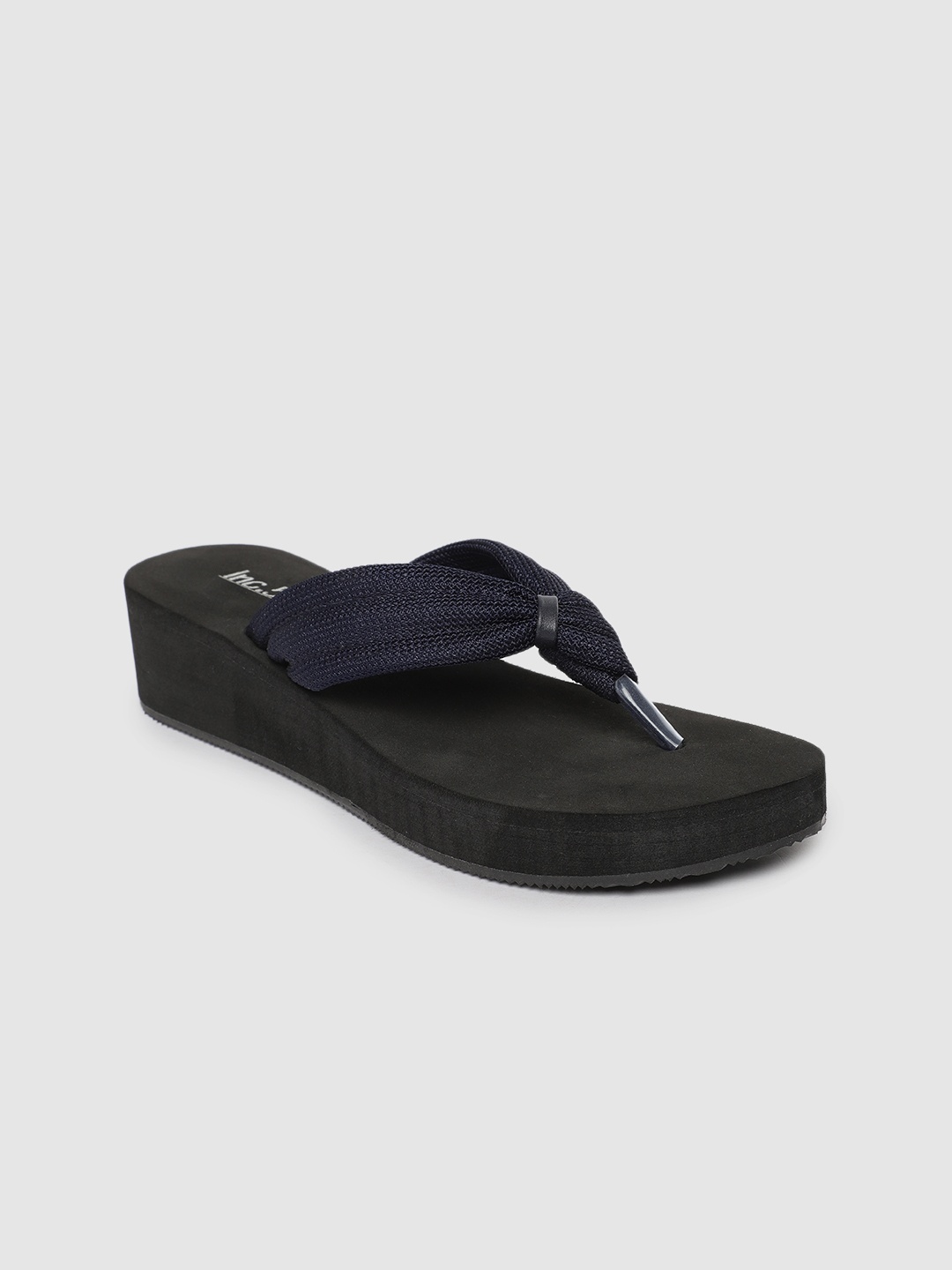 

Inc 5 Navy Blue Textured Flatform Sandals