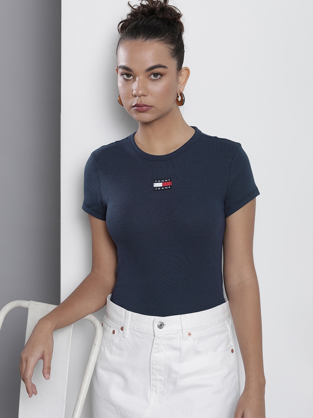 

Tommy Hilfiger Women Blue Brand Logo Ribbed T-shirt