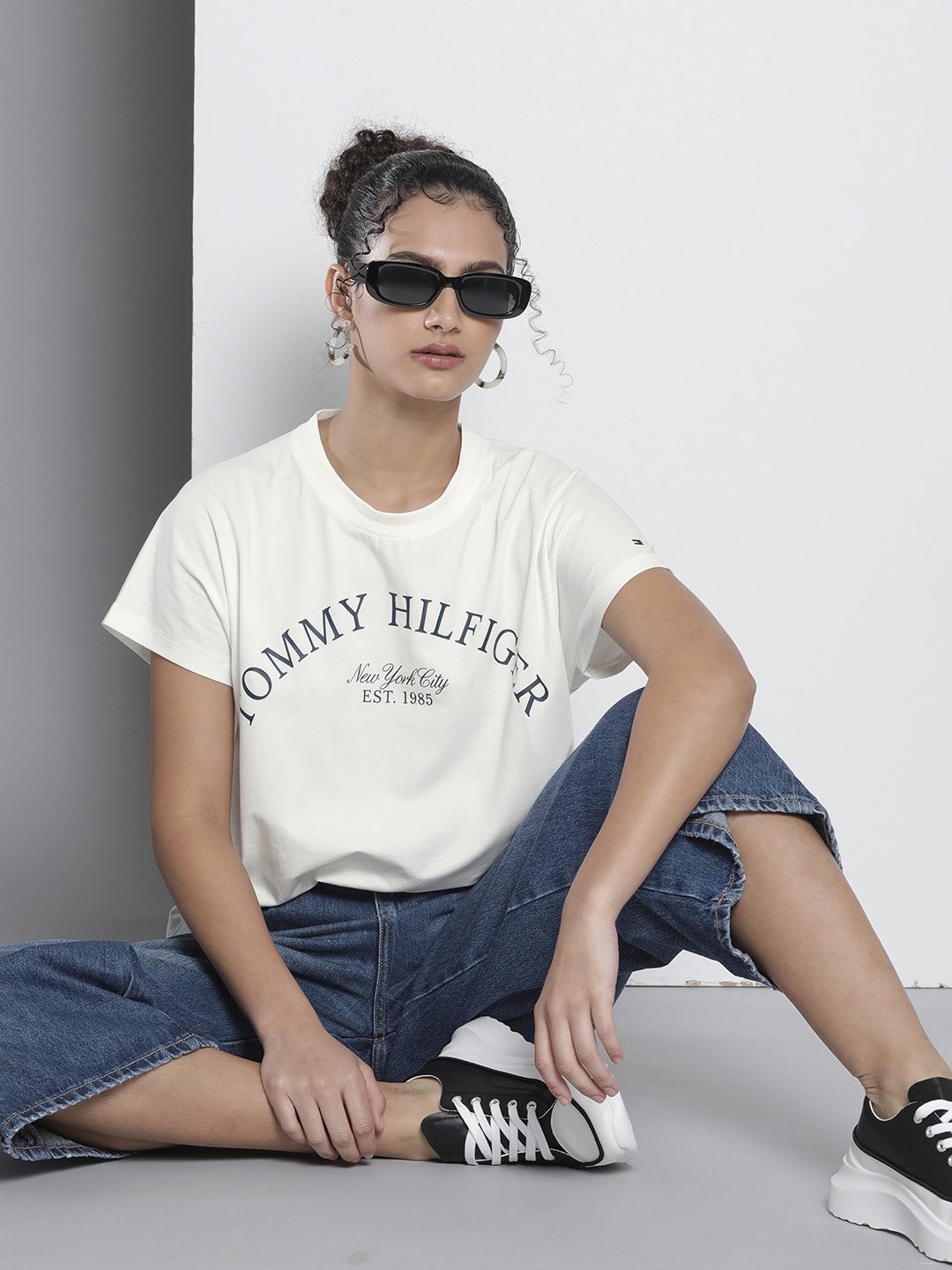 

Tommy Hilfiger Women White & Black Brand Logo Printed T-shirt