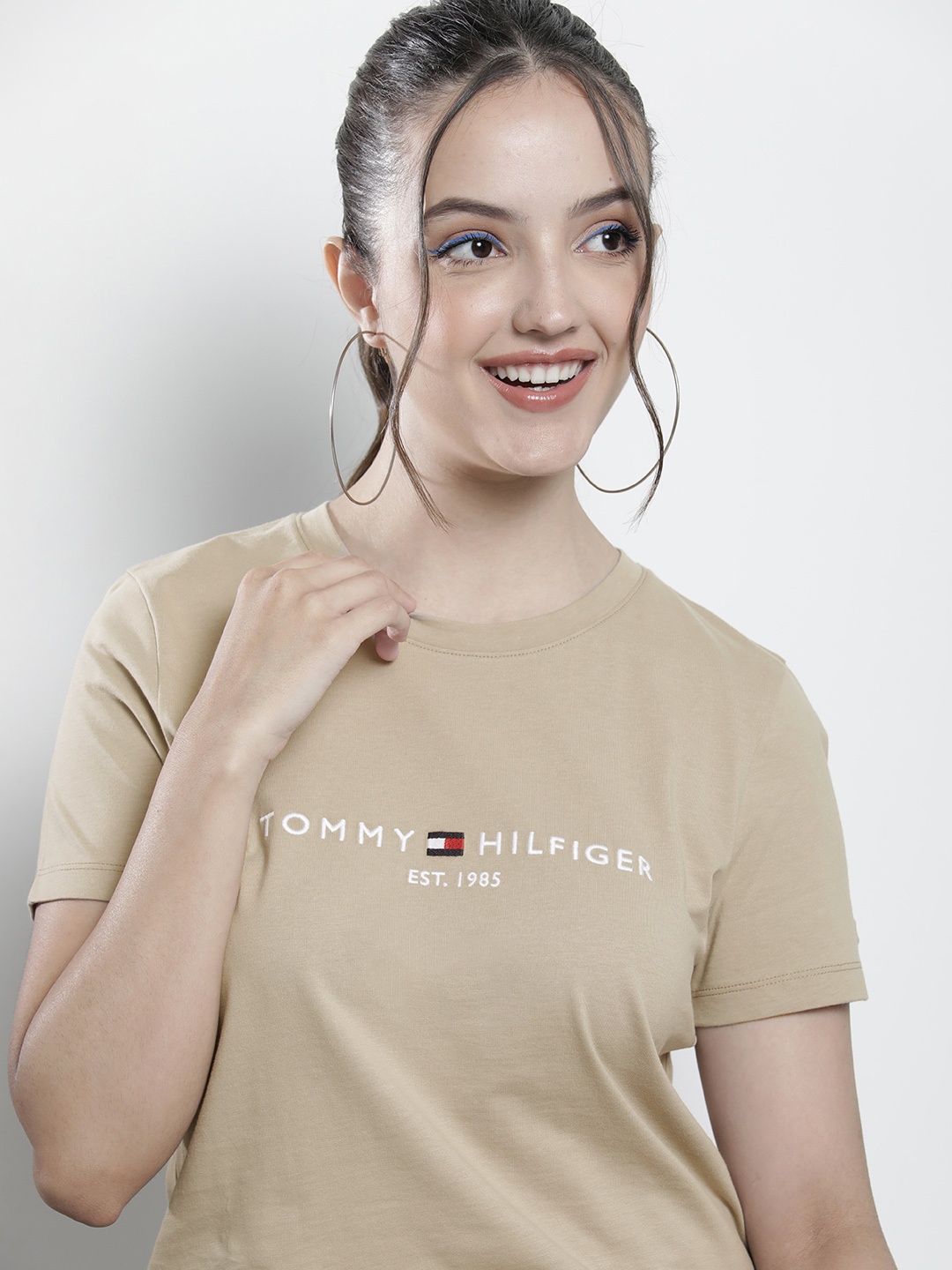 

Tommy Hilfiger Women Beige Brand Logo Pure Cotton T-shirt
