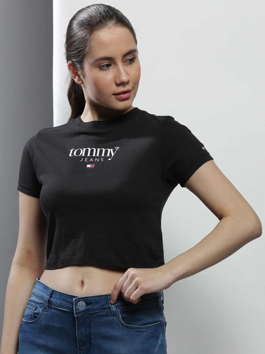 

Tommy Hilfiger Women Black & White Brand Logo Printed Pure Cotton T-shirt