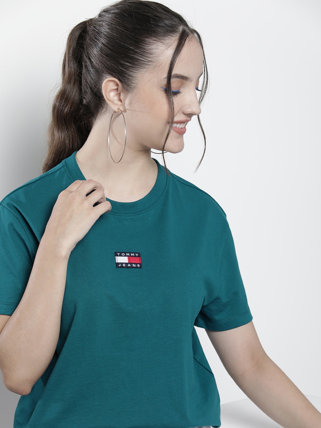 

Tommy Hilfiger Women Green Brand Logo Applique T-shirt