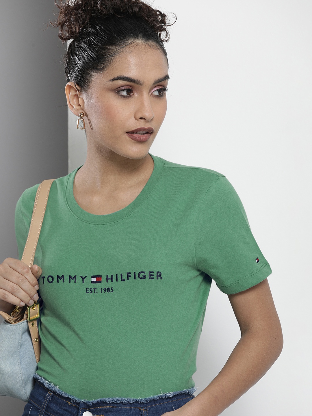 

Tommy Hilfiger Women Green & Navy Blue Brand Logo Printed Organic Cotton T-shirt