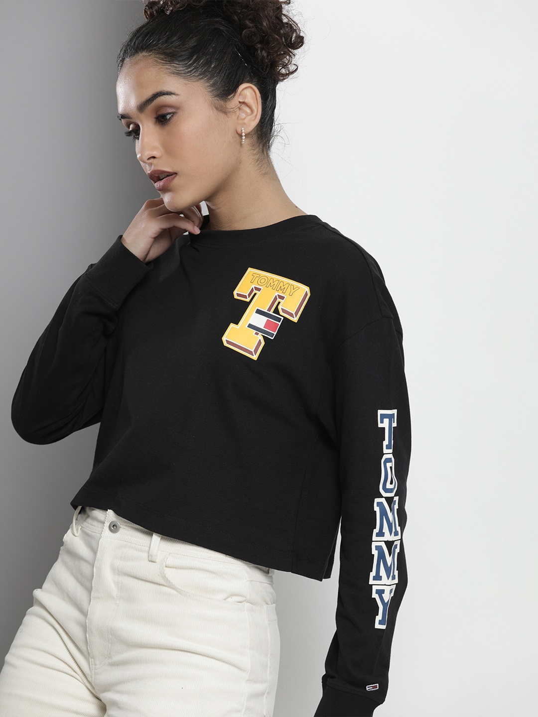 

Tommy Hilfiger Women Black & Yellow Typography Printed Organic Cotton Crop T-shirt