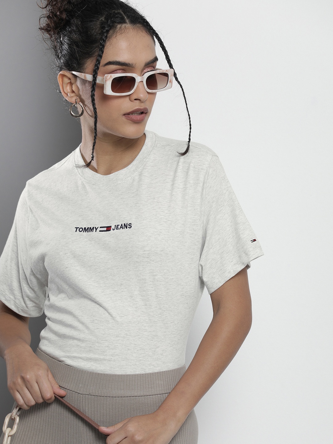 

Tommy Hilfiger Women Grey Melange Embroidered Pure Cotton T-shirt