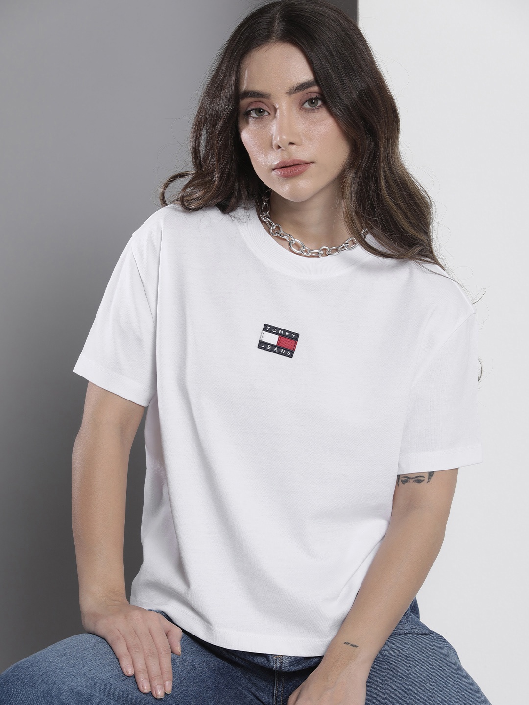 

Tommy Hilfiger Women White Brand Logo Embroidered Solid T-shirt