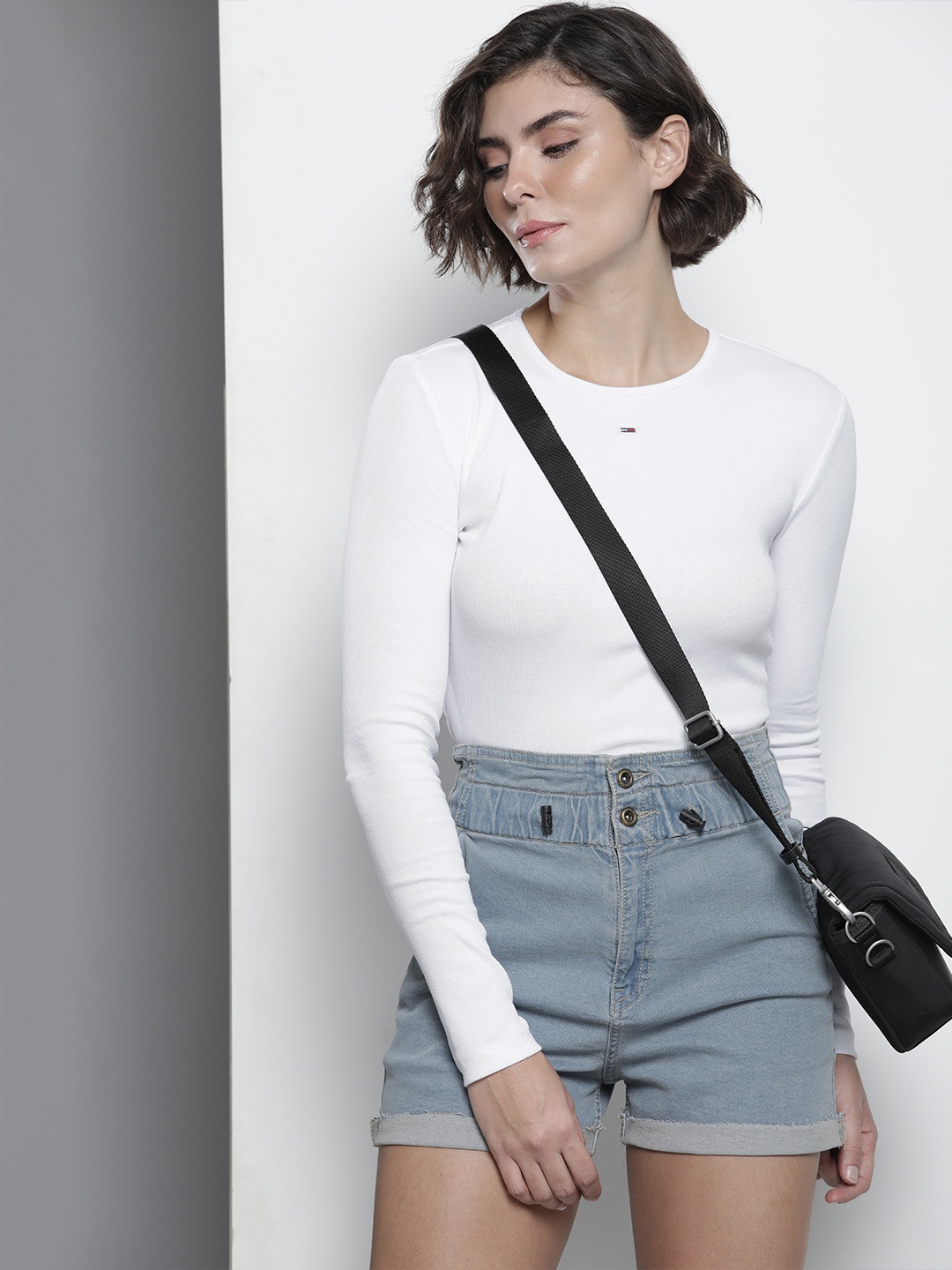 

Tommy Hilfiger Women White Ribbed Slim Fit T-shirt