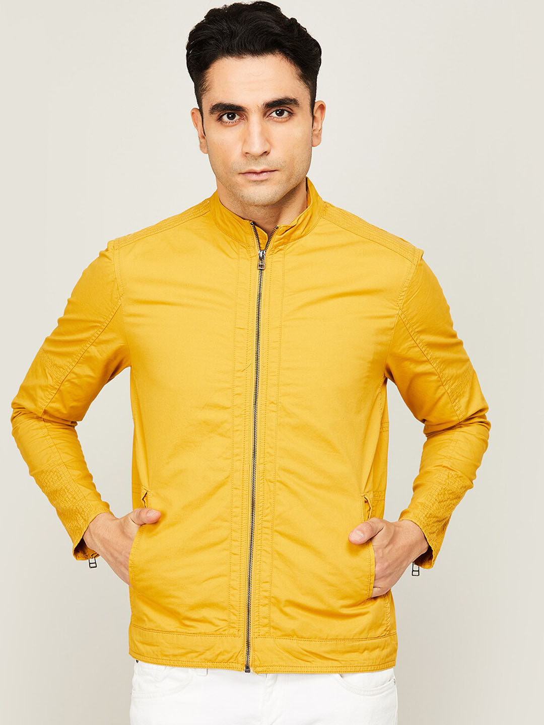 

Forca by Lifestyle Men Yellow Solid Tailored Jacket