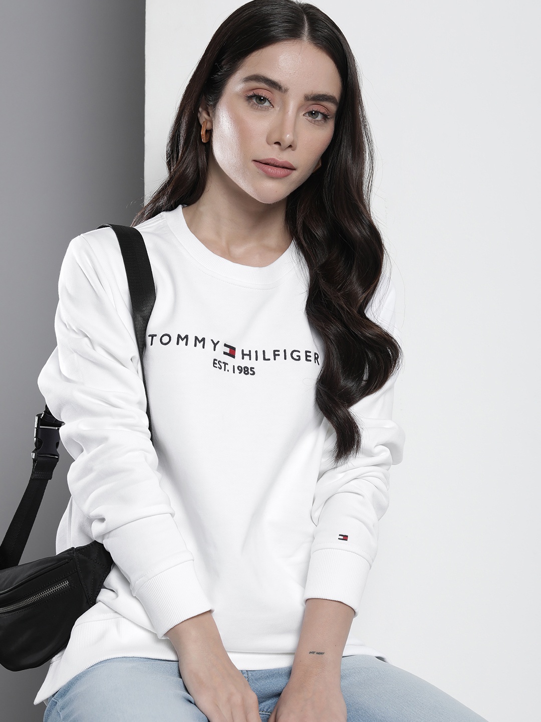 

Tommy Hilfiger Women Pure Cotton Sweatshirt, White