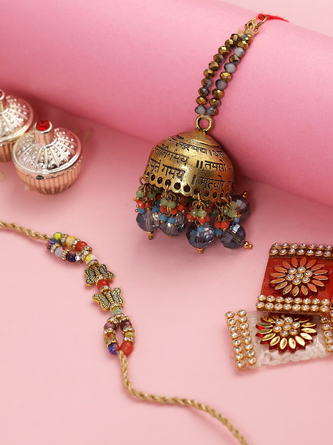 

Aapno Rajasthan Gold-Toned Bhaiya Bhabhi Rakhi set