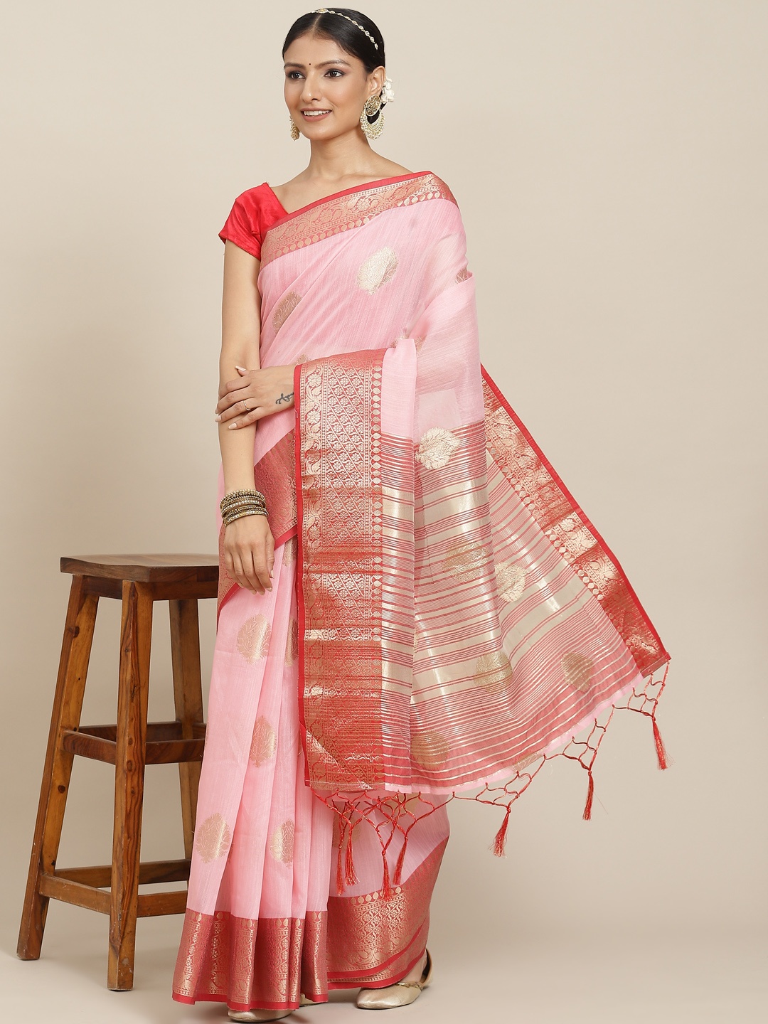 

Leeza Store Pink & Red Ethnic Motifs Zari Banarasi Saree