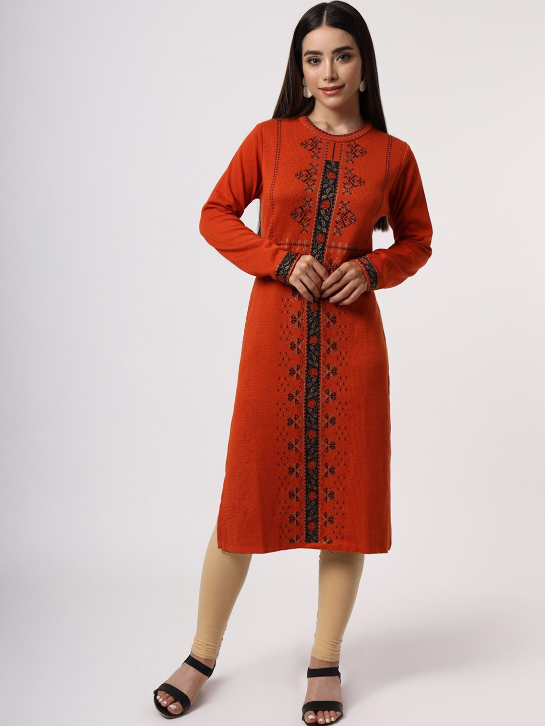 

KEIKO Women Orange & Black Ethnic Motifs Printed Kurta
