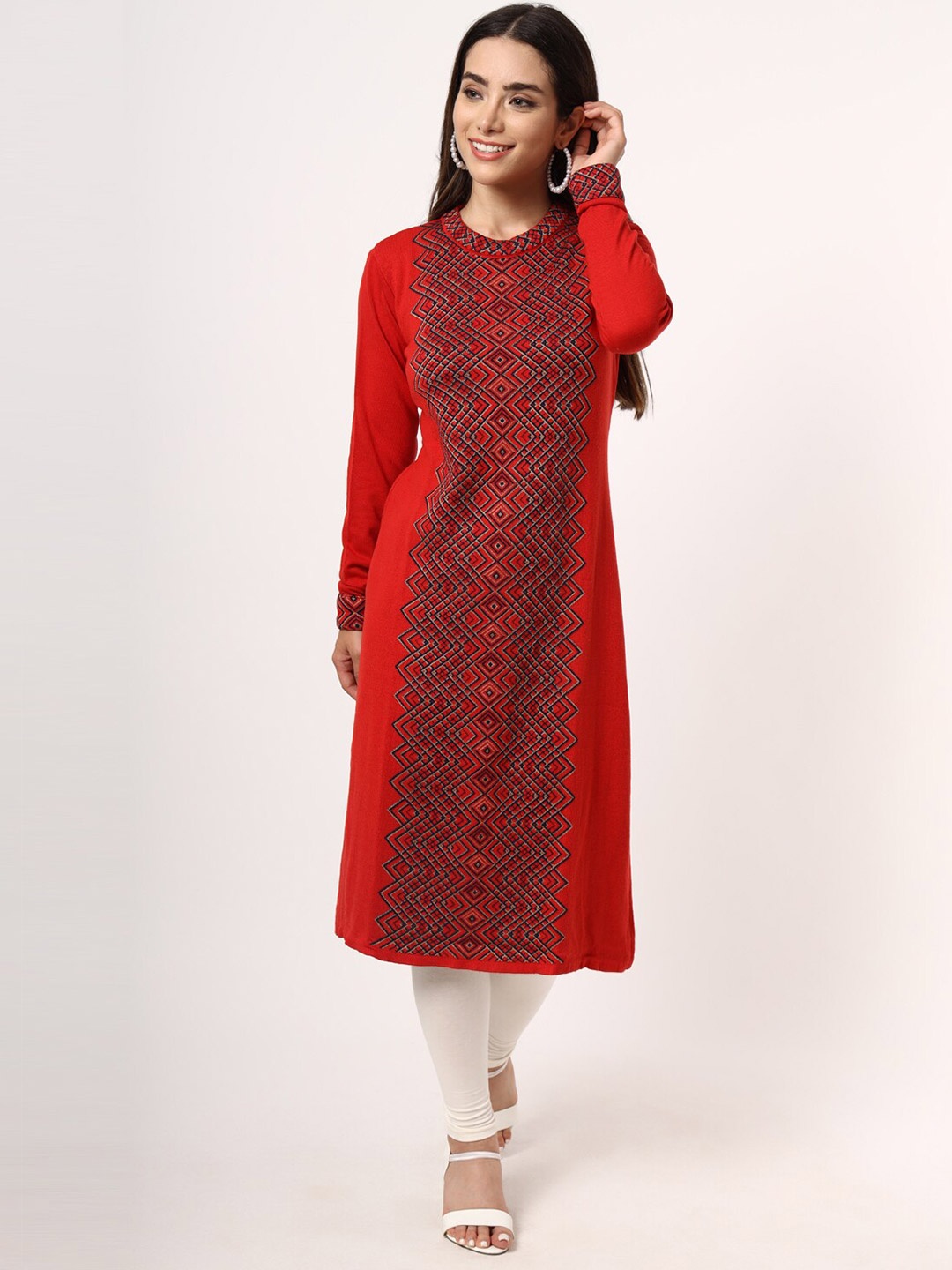 

KEIKO Women Red & Black Geometric Straight Kurta