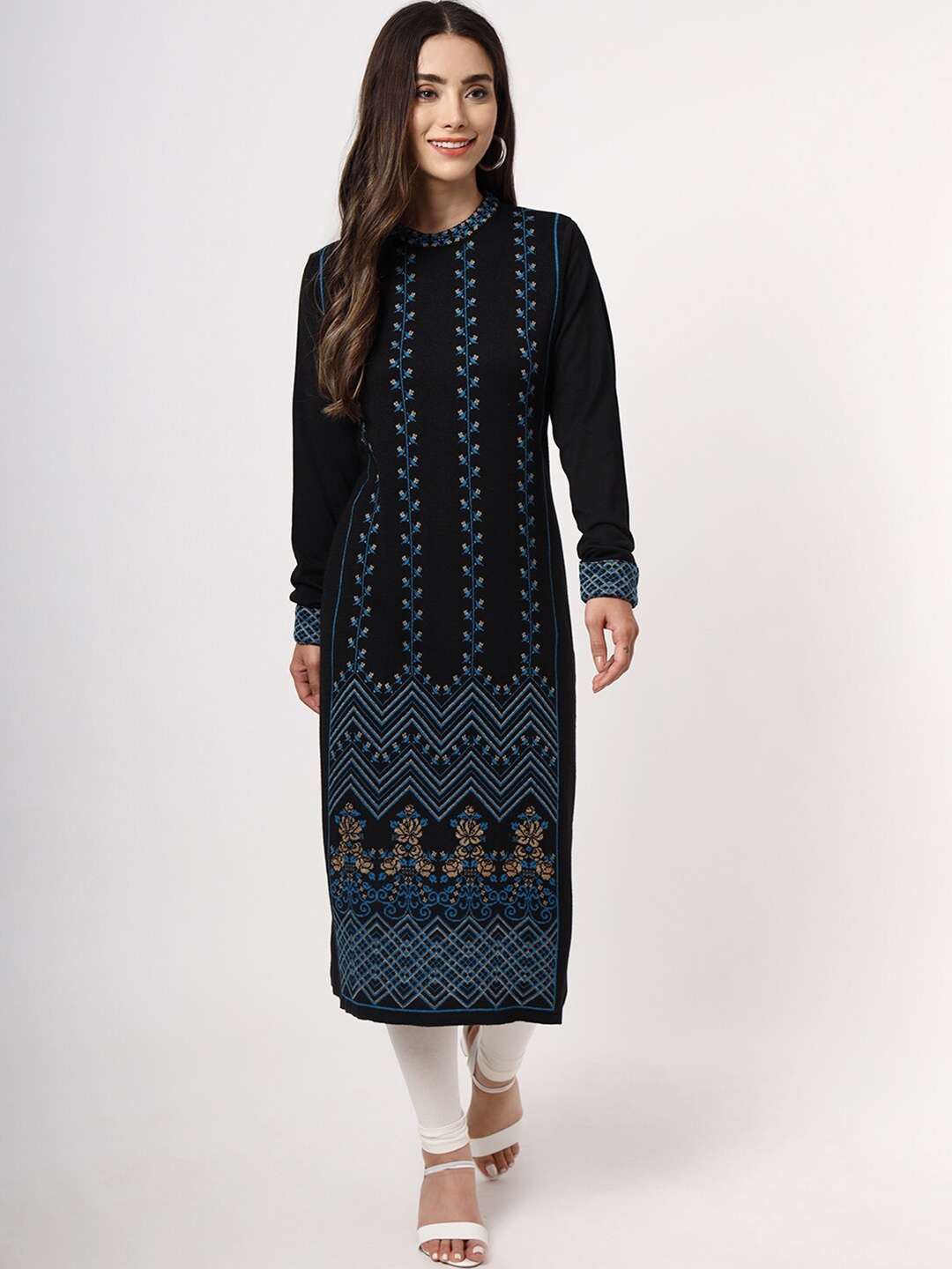 

KEIKO Women Black & Blue Floral Kurta