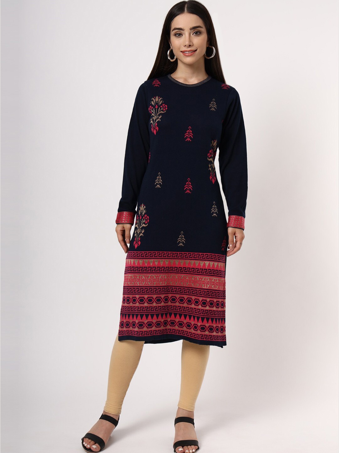 

KEIKO Women Navy Blue & Red Woolen Acrylic Kurta