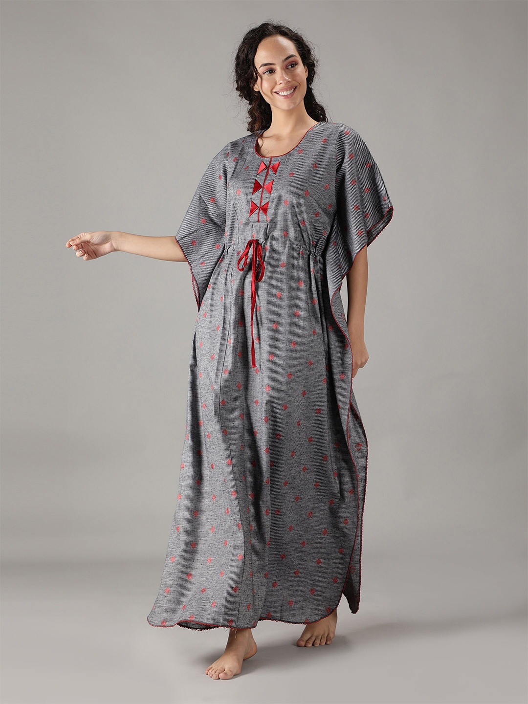 

NIGHTSPREE Women Black Printed Maxi Nightdress
