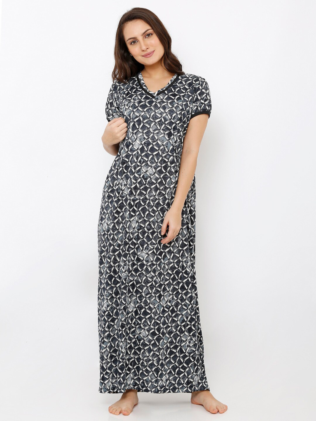 

Pretty Awesome Black Printed Maternity Feeding Maxi Nightdress