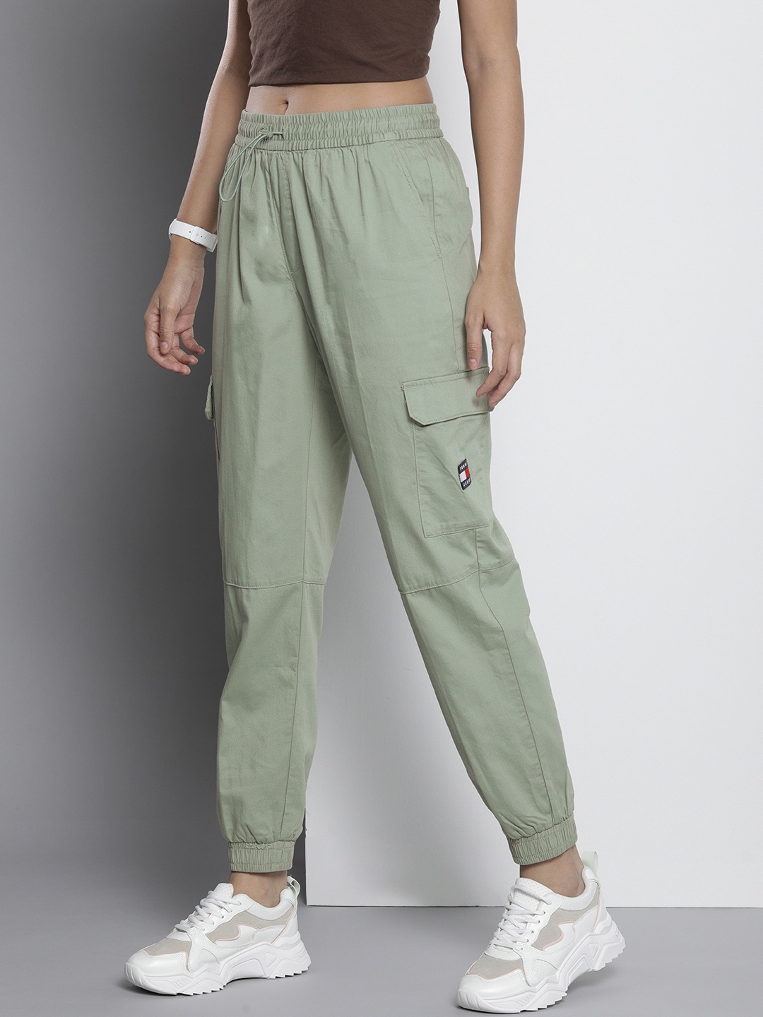 

Tommy Hilfiger Women Beige Solid Mid-Rise Cargo Joggers, Green