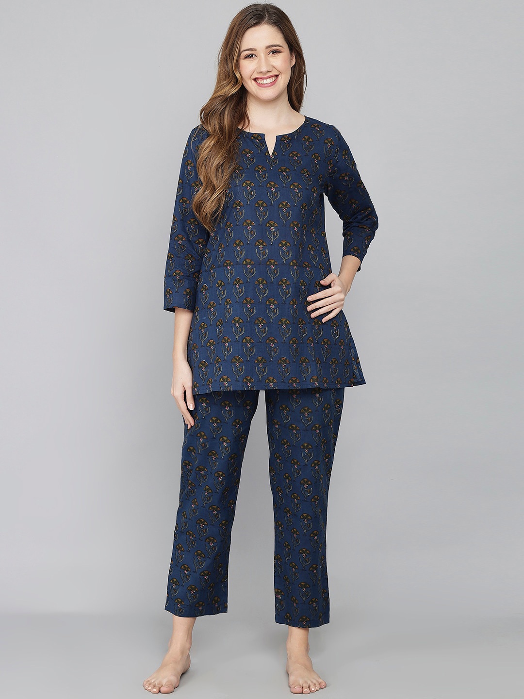 

Shararat Women Blue Printed Night suit and Pyjama Set