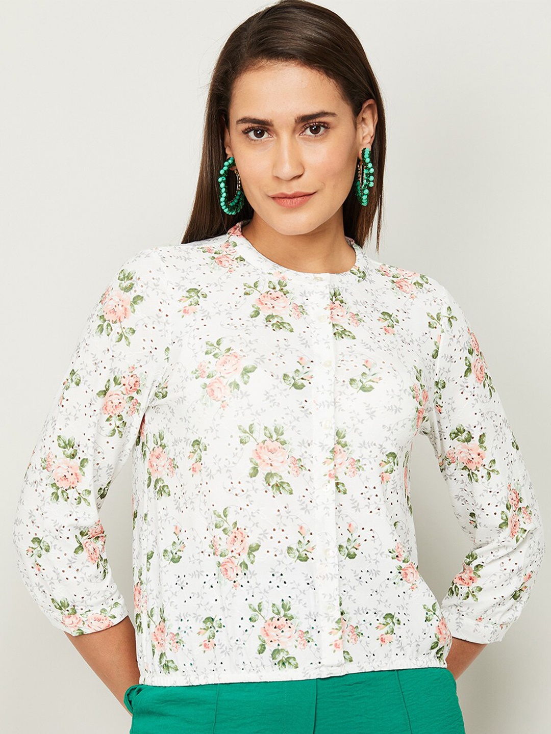 

Bossini White & Peach-Coloured Floral Printed Top