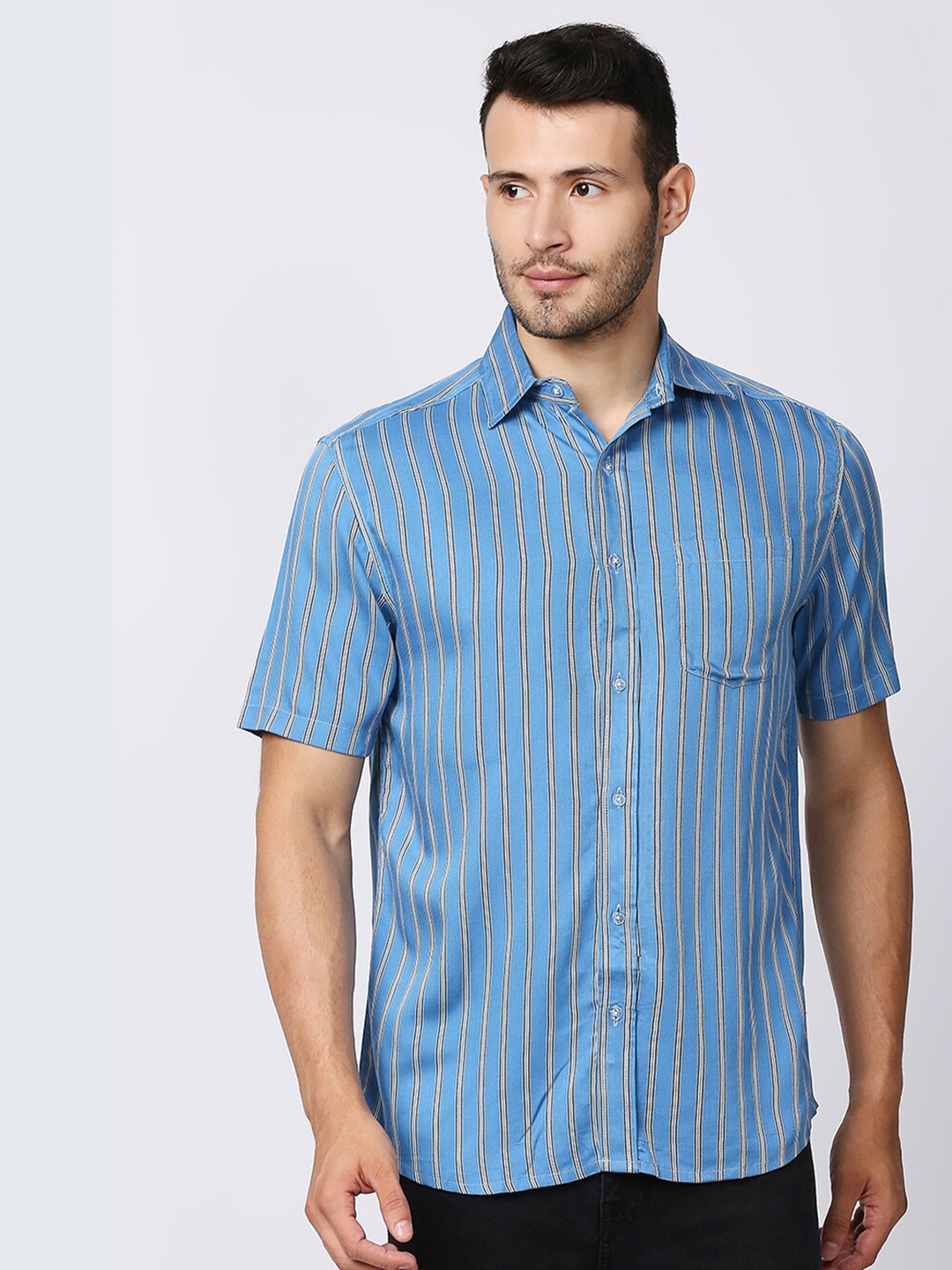 

MOD ECRU Men Blue Modern Striped Casual Shirt & Plus Size